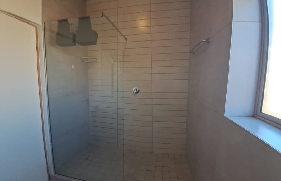 2 Bedroom Property for Sale in Mooikloof Country Estate Western Cape